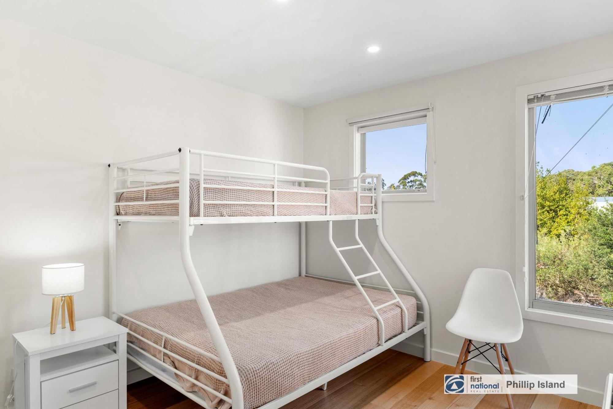 3-6 Broughton Ave, Cowes Villa ภายนอก รูปภาพ