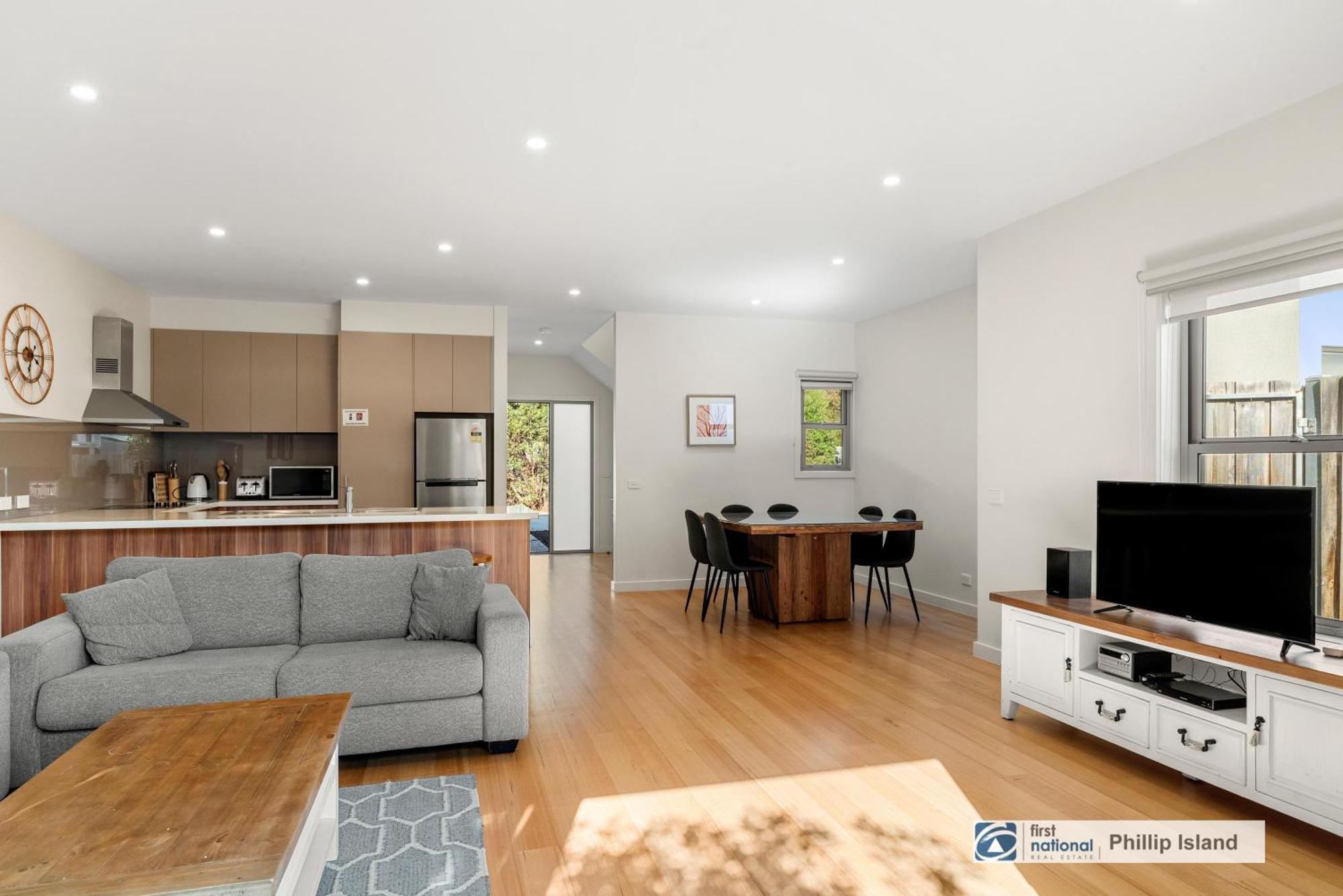 3-6 Broughton Ave, Cowes Villa ภายนอก รูปภาพ